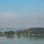 Bianca La Luna Amazing Lakeside View Magione