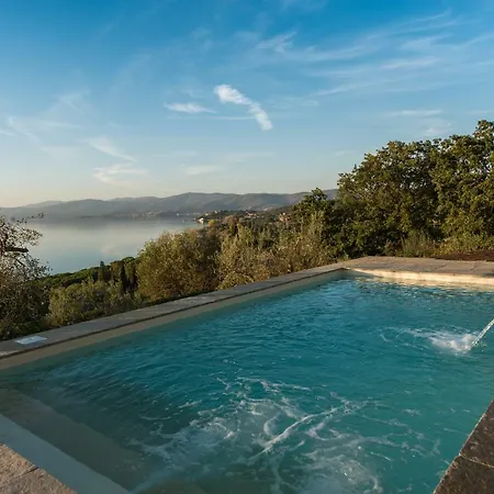 Villa Bianca La Luna Amazing Lakeside View Magione
