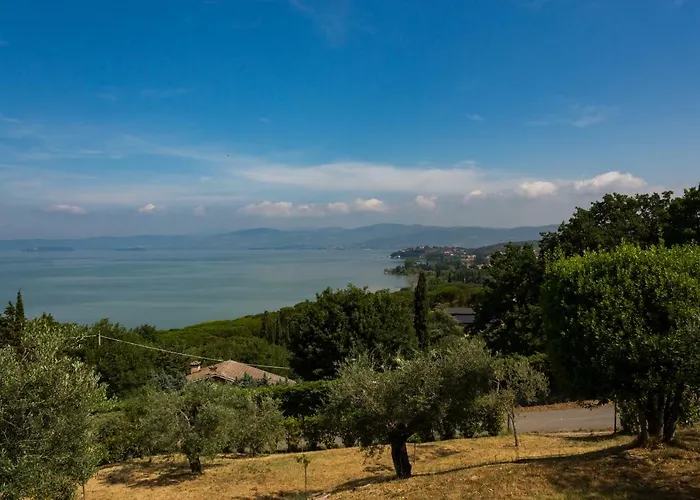 Bianca La Luna Amazing Lakeside View ヴィラ