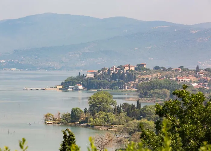 Bianca La Luna Amazing Lakeside View マジョーネ