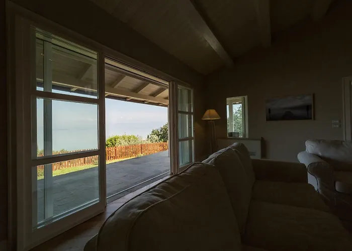 ヴィラ Bianca La Luna Amazing Lakeside View